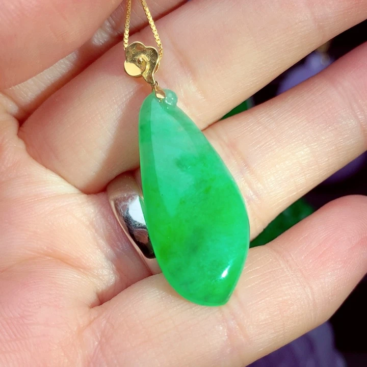 翡翠18K金镶嵌吊坠(不含链)