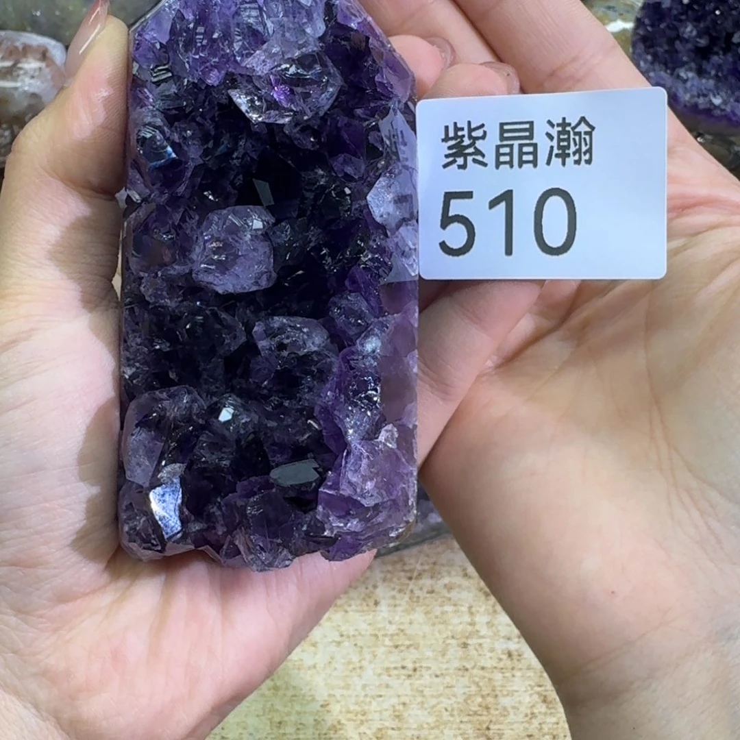 未镶嵌水晶大型摆件（非配饰）