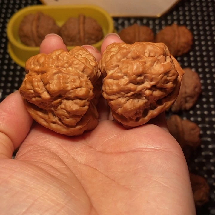 萬***缰把件文玩核桃蛙王