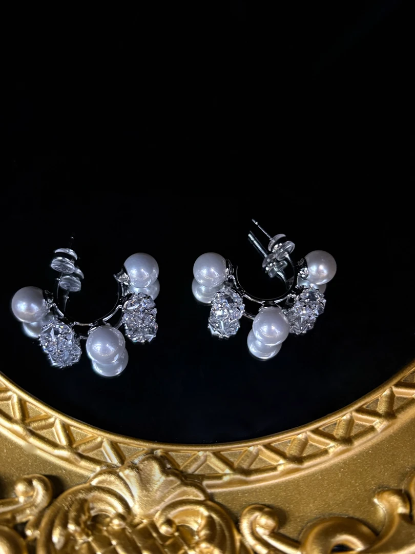 黄铜锆石耳饰 星光【幽银】圆圈百搭珍珠钻球百搭日常重工秋季耳钉