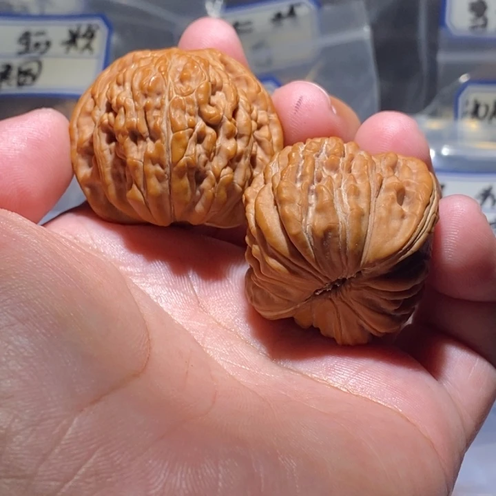 杨***苏吊坠文玩核桃39全品汉高