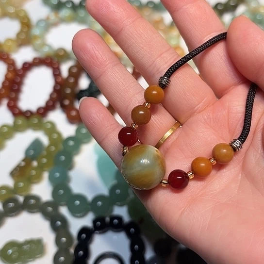 蛇纹石玉未镶嵌手串