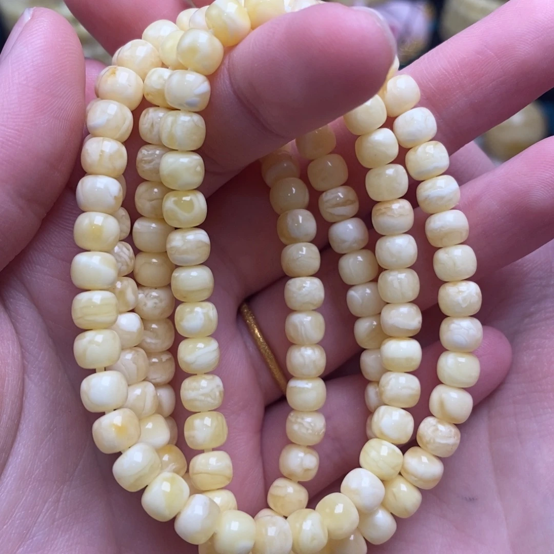 蜜蜡未镶嵌珠宝奇石6.1