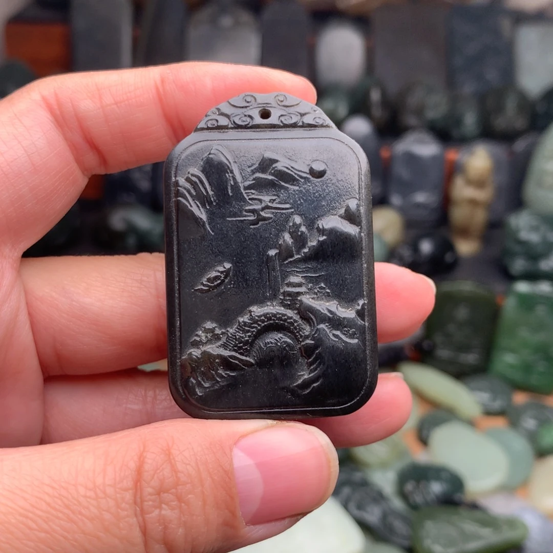 和田玉未镶嵌颈饰挂件44