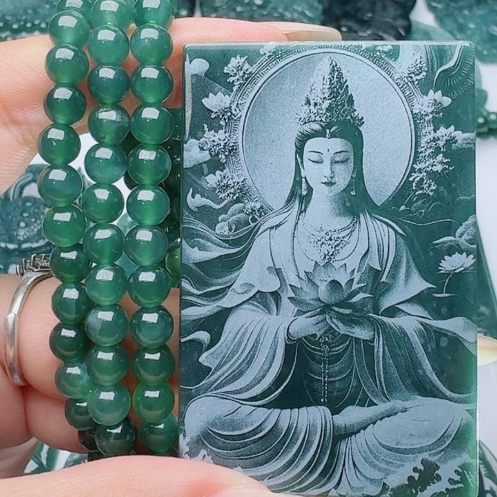 颈饰未镶嵌翡翠多样性发其一