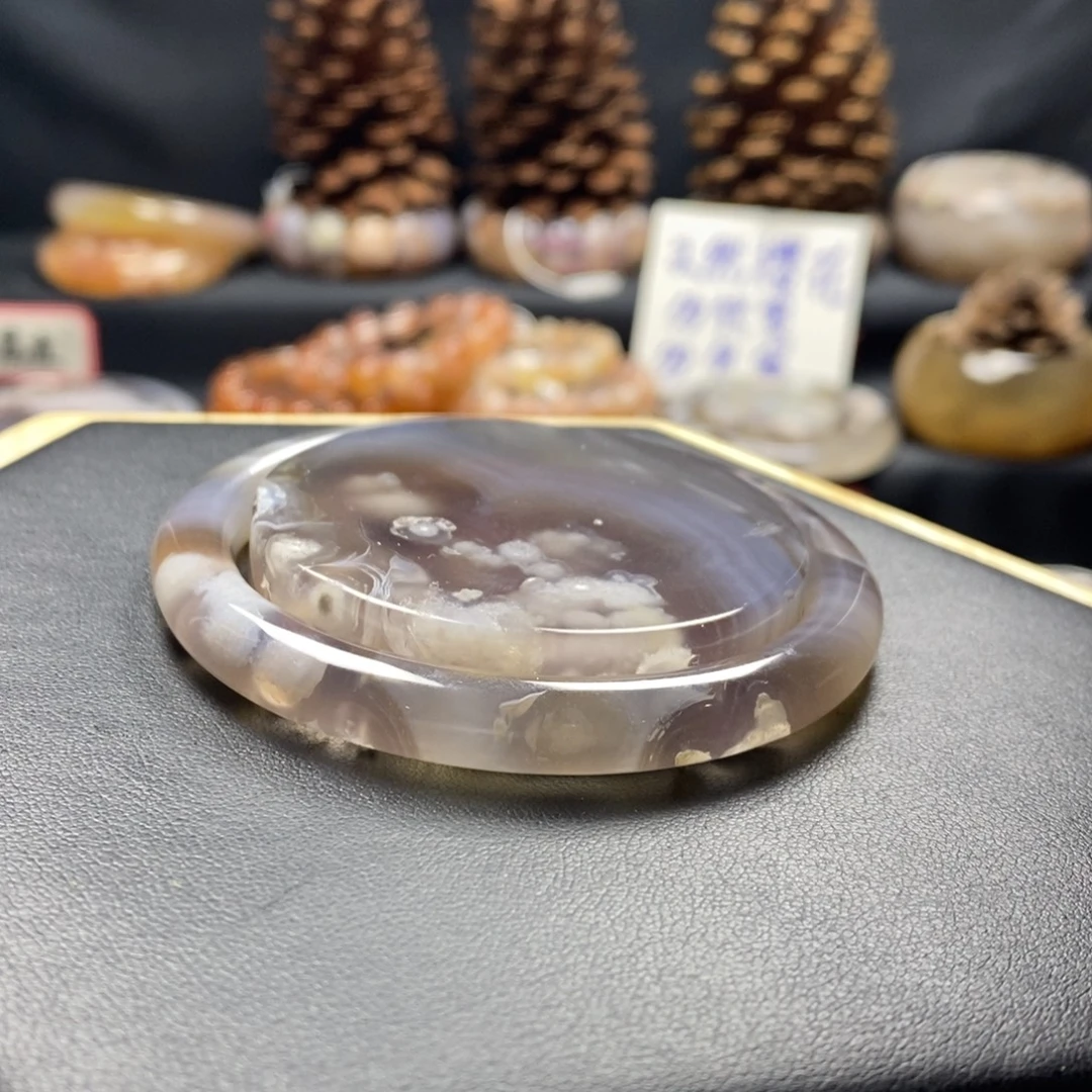 无***果玛瑙/玉髓未镶嵌手镯（圆镯）