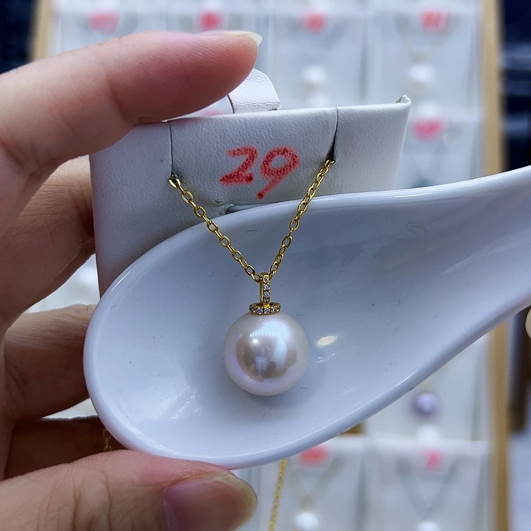 淡水珍珠18K金镶嵌吊坠(不含链)