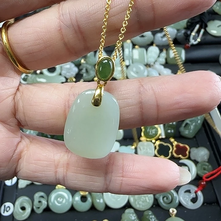 和田玉吊坠(不含链)银S925镶嵌送链子送小皮绳