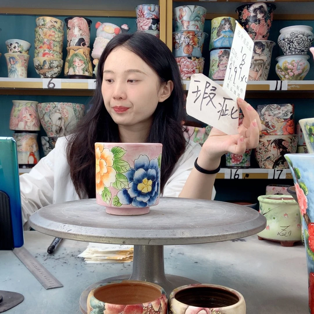 罐景德镇手工瑕疵1