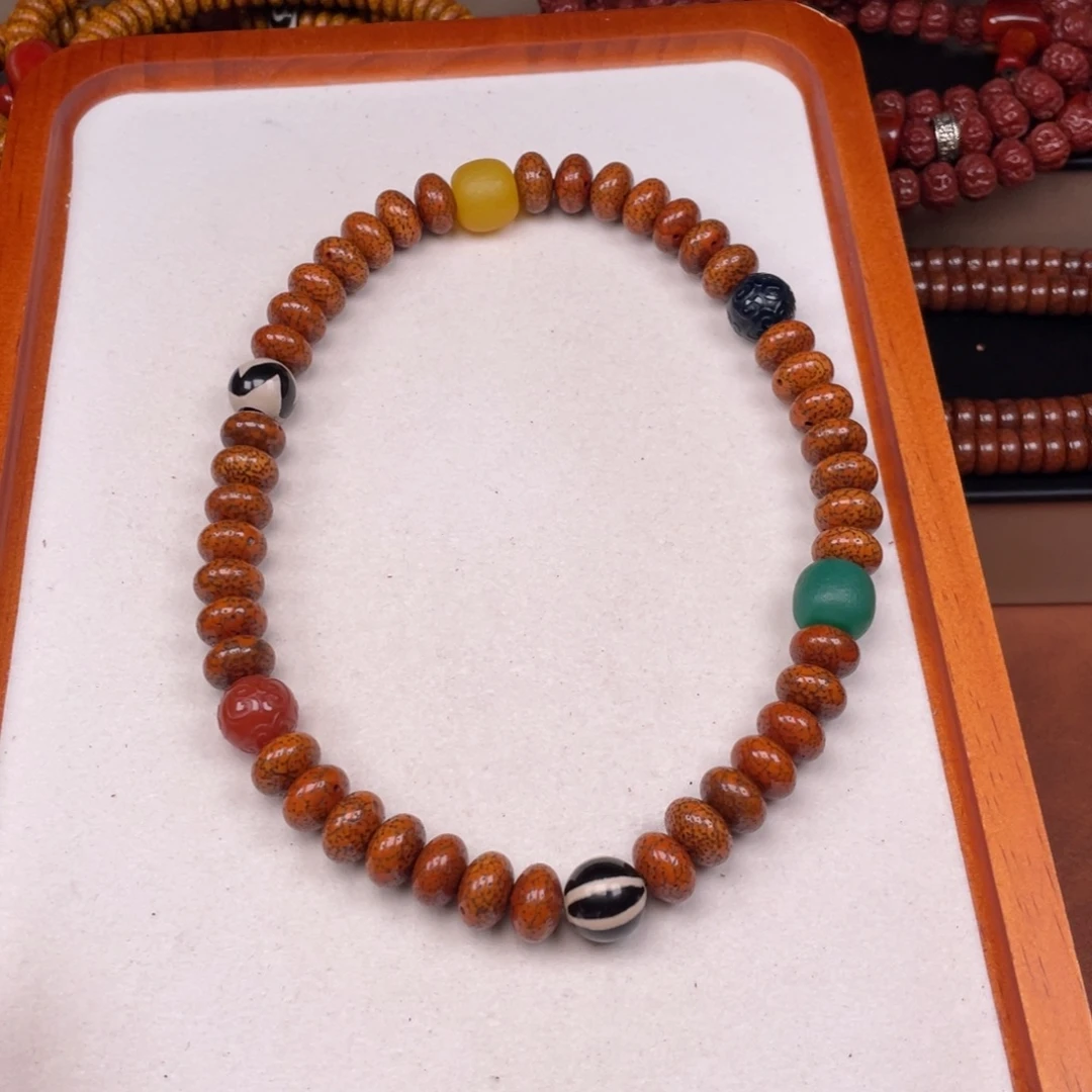 沧***田吊坠星月菩提星月