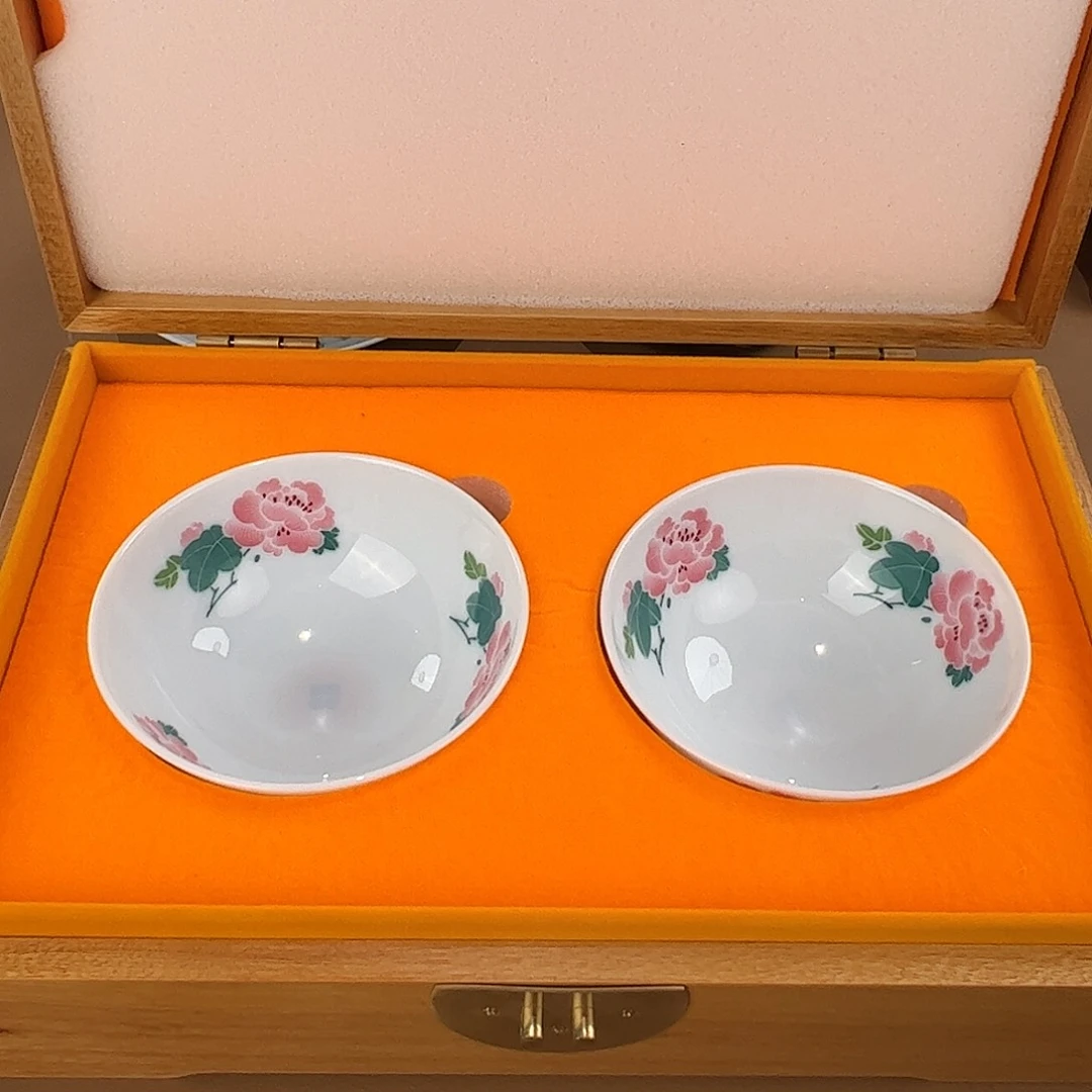 瓷限量版芙蓉对花碗一对