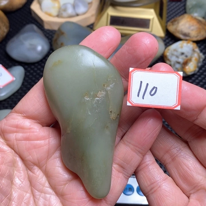 未镶嵌和田玉把件110