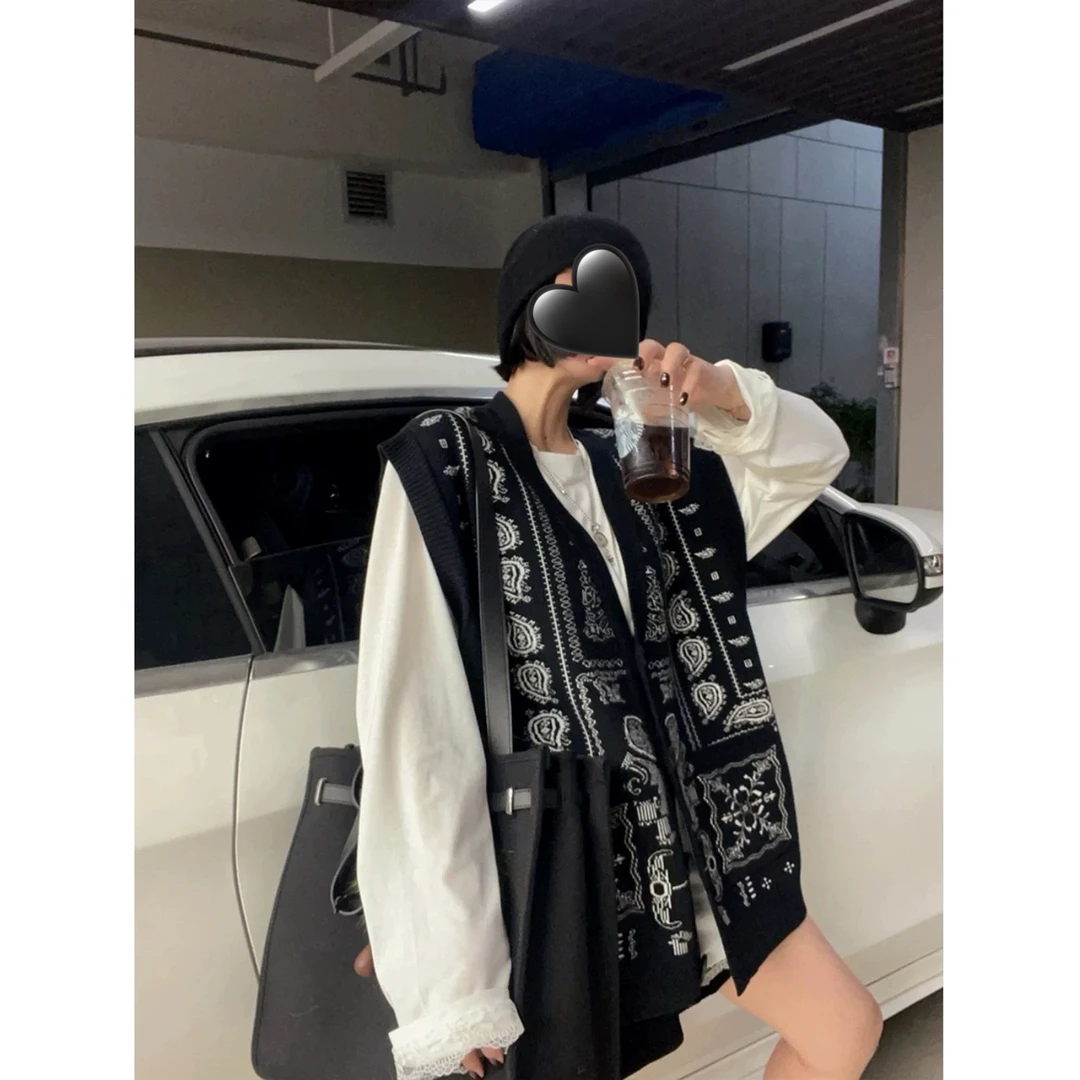 大码V领中长款针织马甲女慵懒加厚毛衣印花无袖开衫上衣