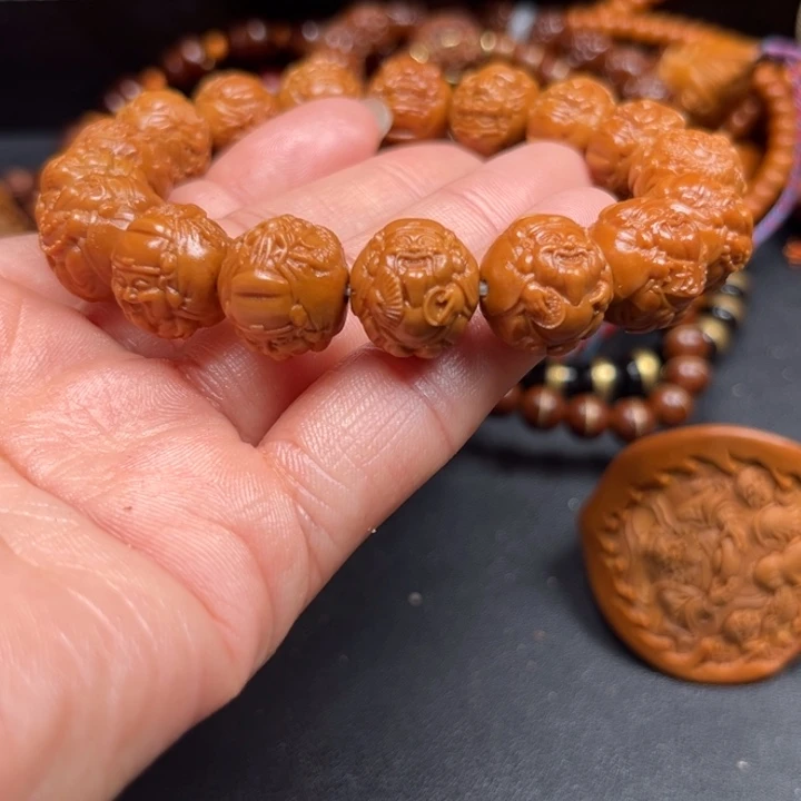 吊坠猴头核桃橄榄