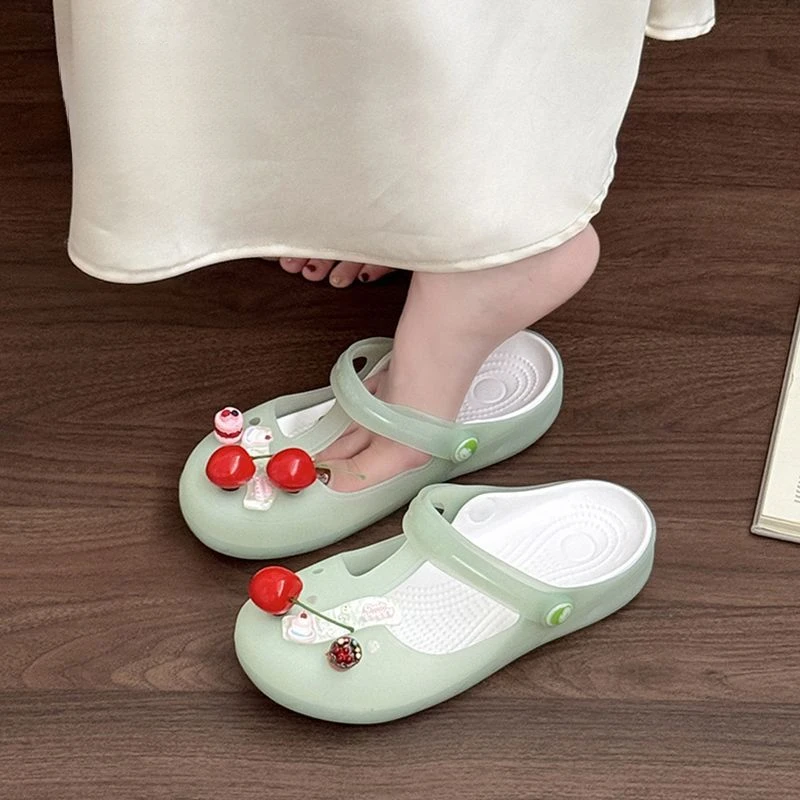 时尚爆款可爱樱桃日系包头凉拖鞋女夏季时尚简约沙滩包头洞洞拖鞋