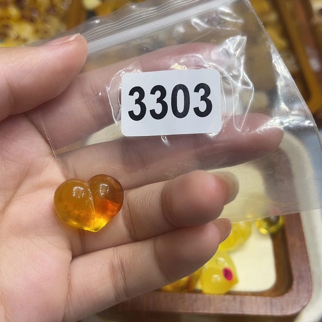 琥珀未镶嵌裸石蜜蜡