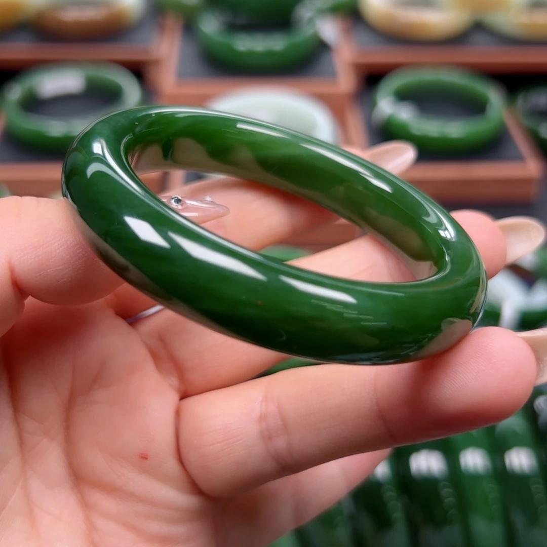 未镶嵌手镯和田玉（碧玉）535455圈口