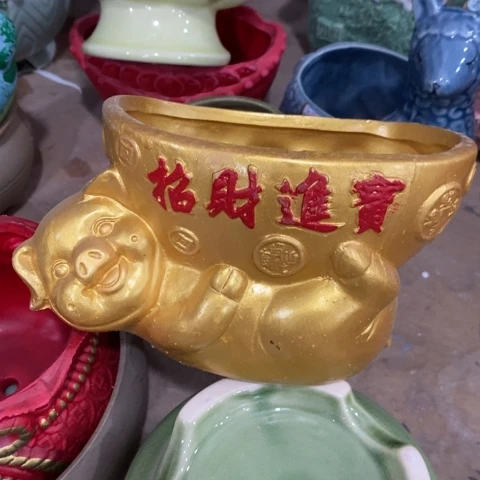 金色猪313343313de