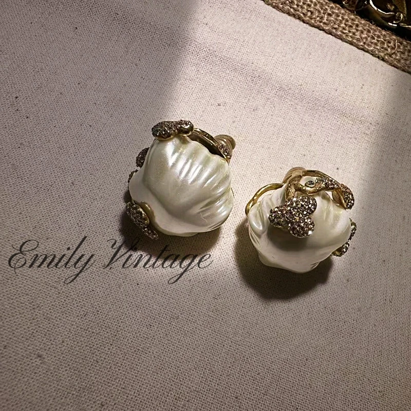 铜合金仿珍珠耳饰 【324】《缠枝·珍珠秘语》Emily Vintage珍藏款