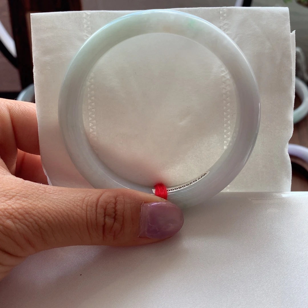 翡翠手镯未镶嵌纯天然09