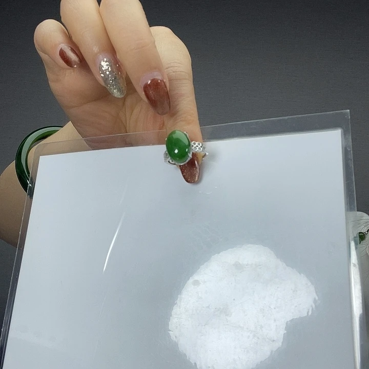 叮***噹和田玉未镶嵌戒指