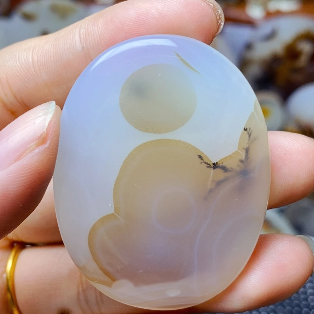 玛瑙/玉髓未镶嵌珠宝半成品