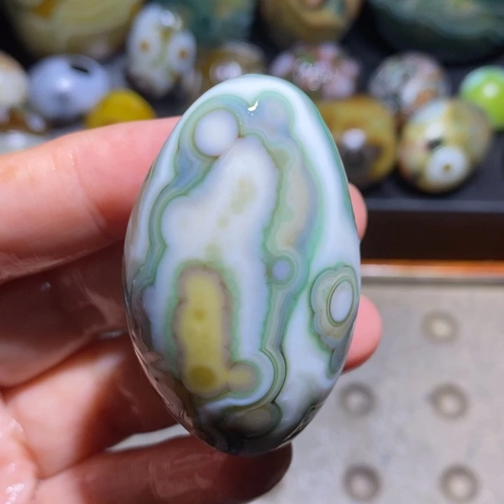 未镶嵌玛瑙/玉髓珠宝半成品86