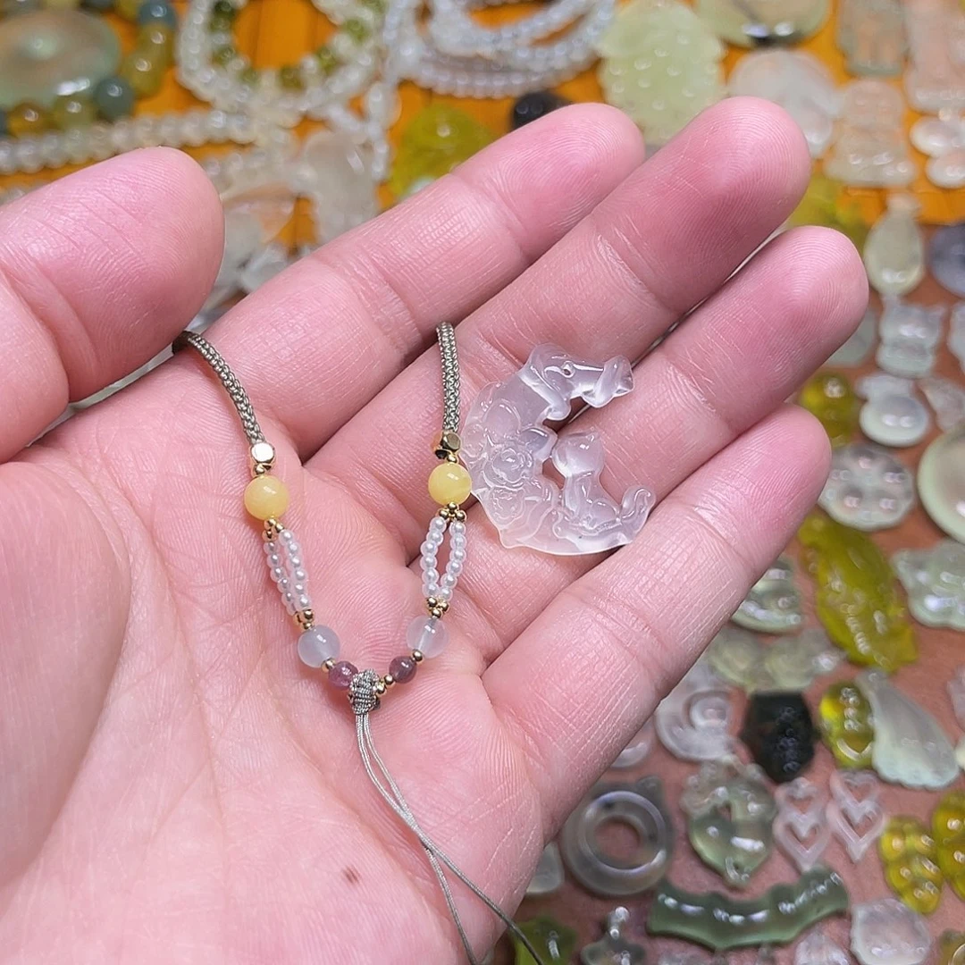 蛇纹石玉吊坠未镶嵌哒*