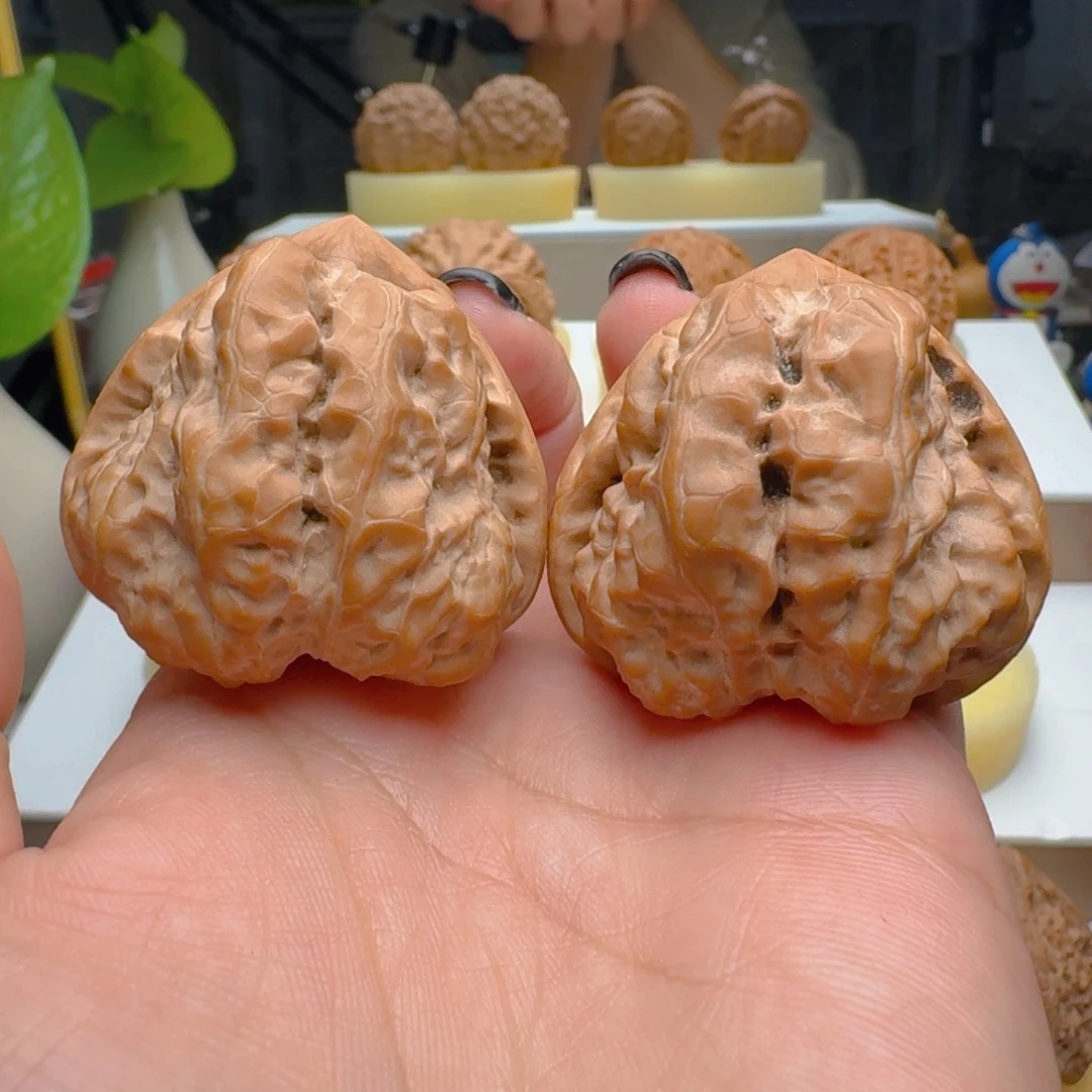 把件核桃46巨肚三角蛙