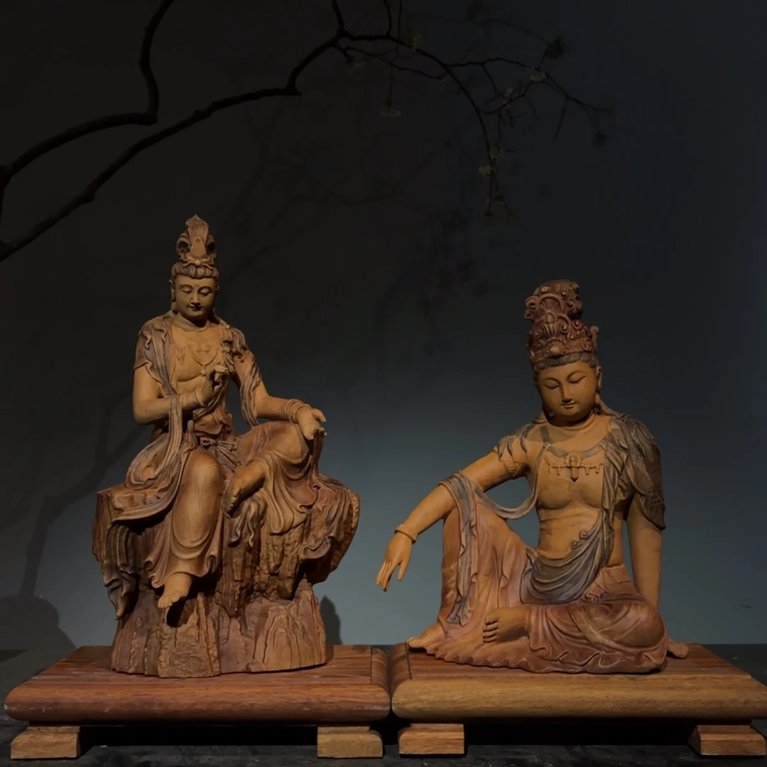 任***翔楠木水月观音 自在观音