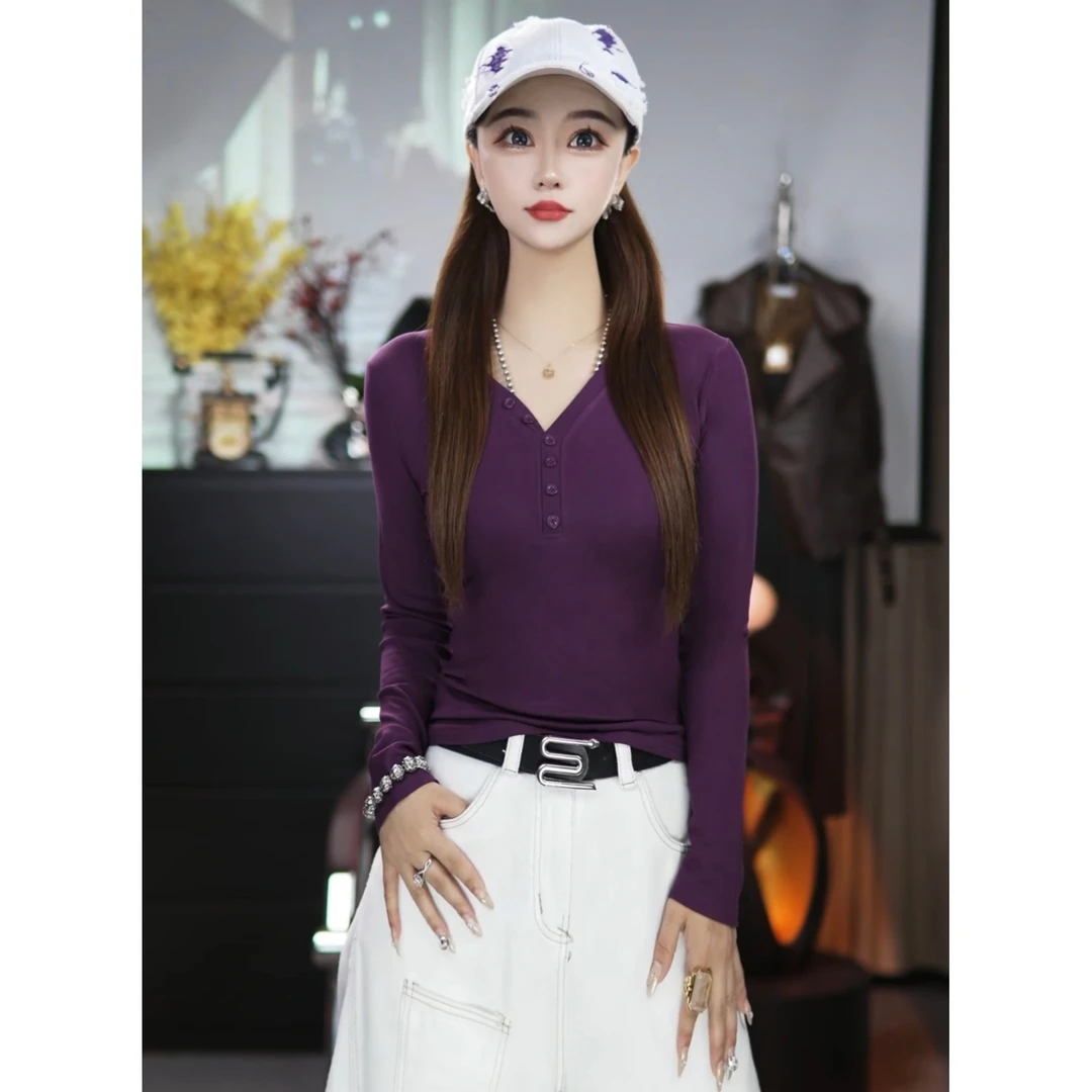 2025冬季加绒磨毛v领纽扣长袖打底收腰打底修身显瘦短款t恤女上衣