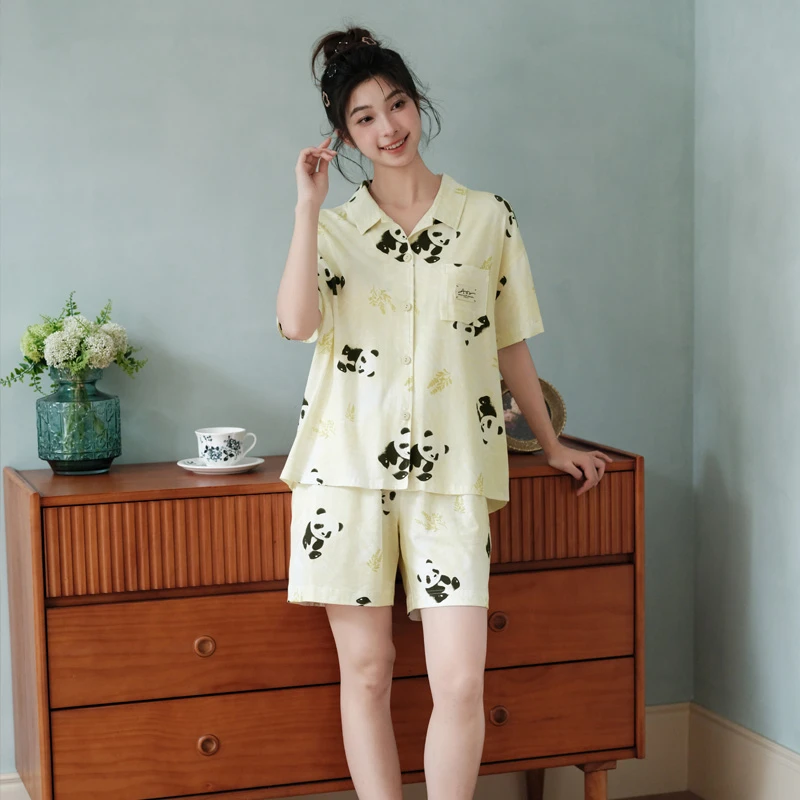 芬腾睡衣女款夏季短袖短裤薄款翻领开衫可爱卡通熊猫家居服