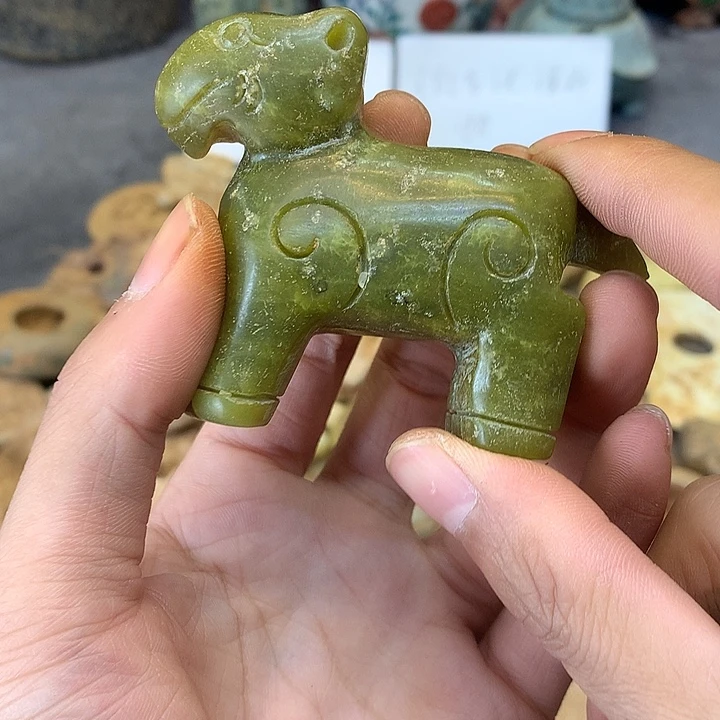 和田玉（糖玉）未镶嵌挂件