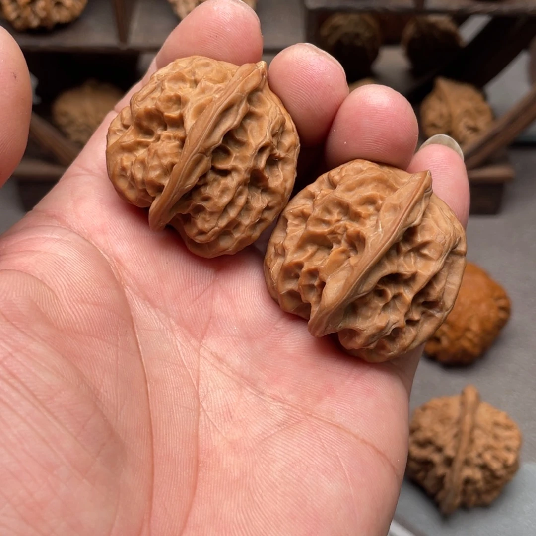 _***义吊坠桃核38全品磐石