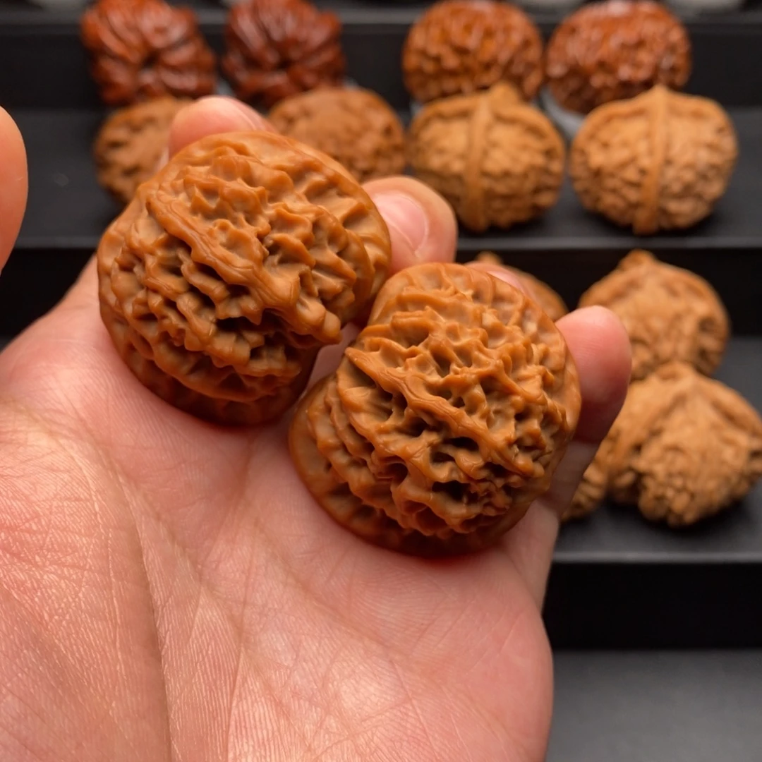 许***成把件文玩核桃全品秦闷