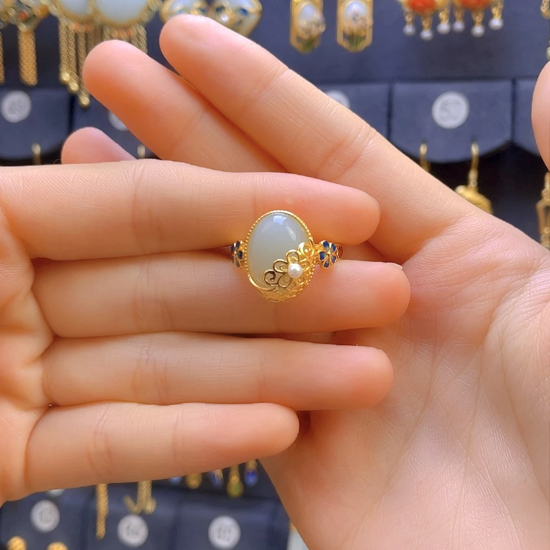 和田玉戒指银S925镀金镶嵌