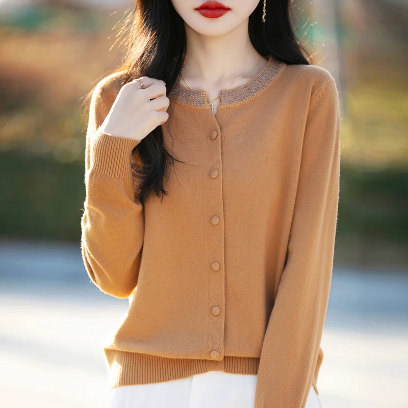 长袖毛针织衫纯色春季镶钻纯色针织开衫女