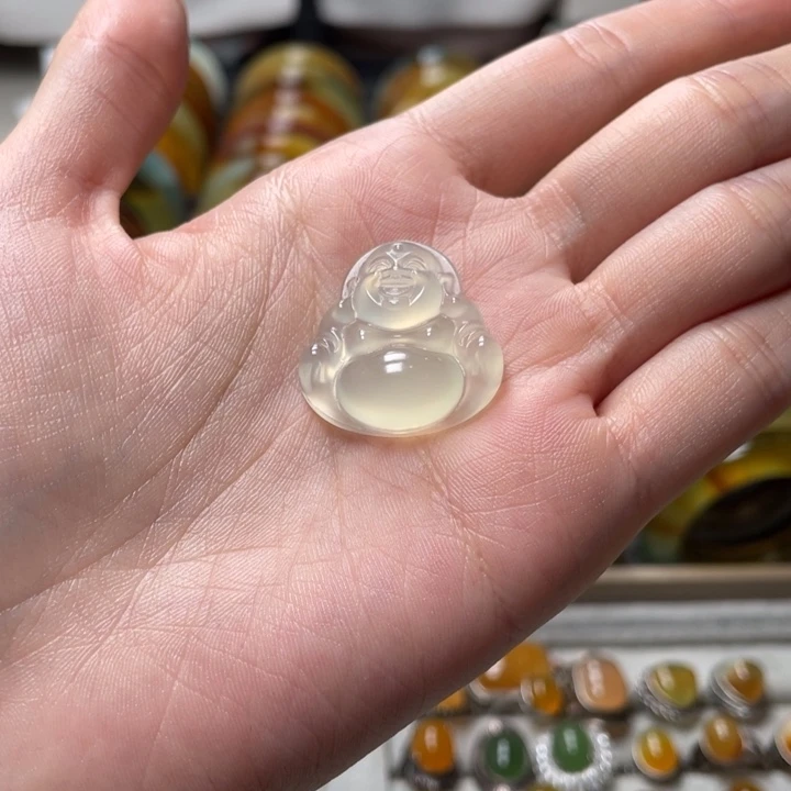 蛇纹石玉未镶嵌吊坠禾***面