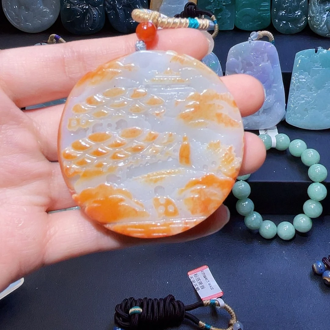 颈饰未镶嵌翡翠翡翠