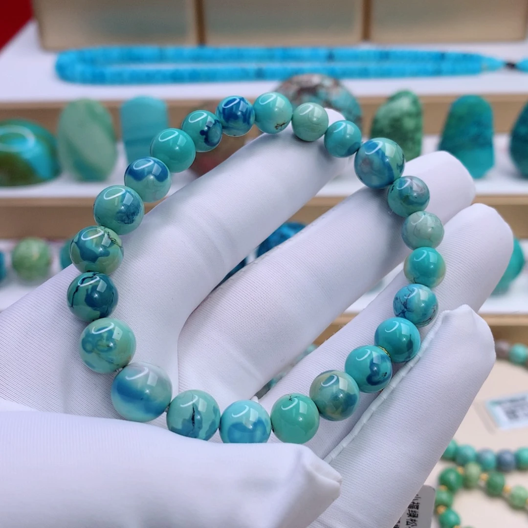 未镶嵌绿松石颈饰