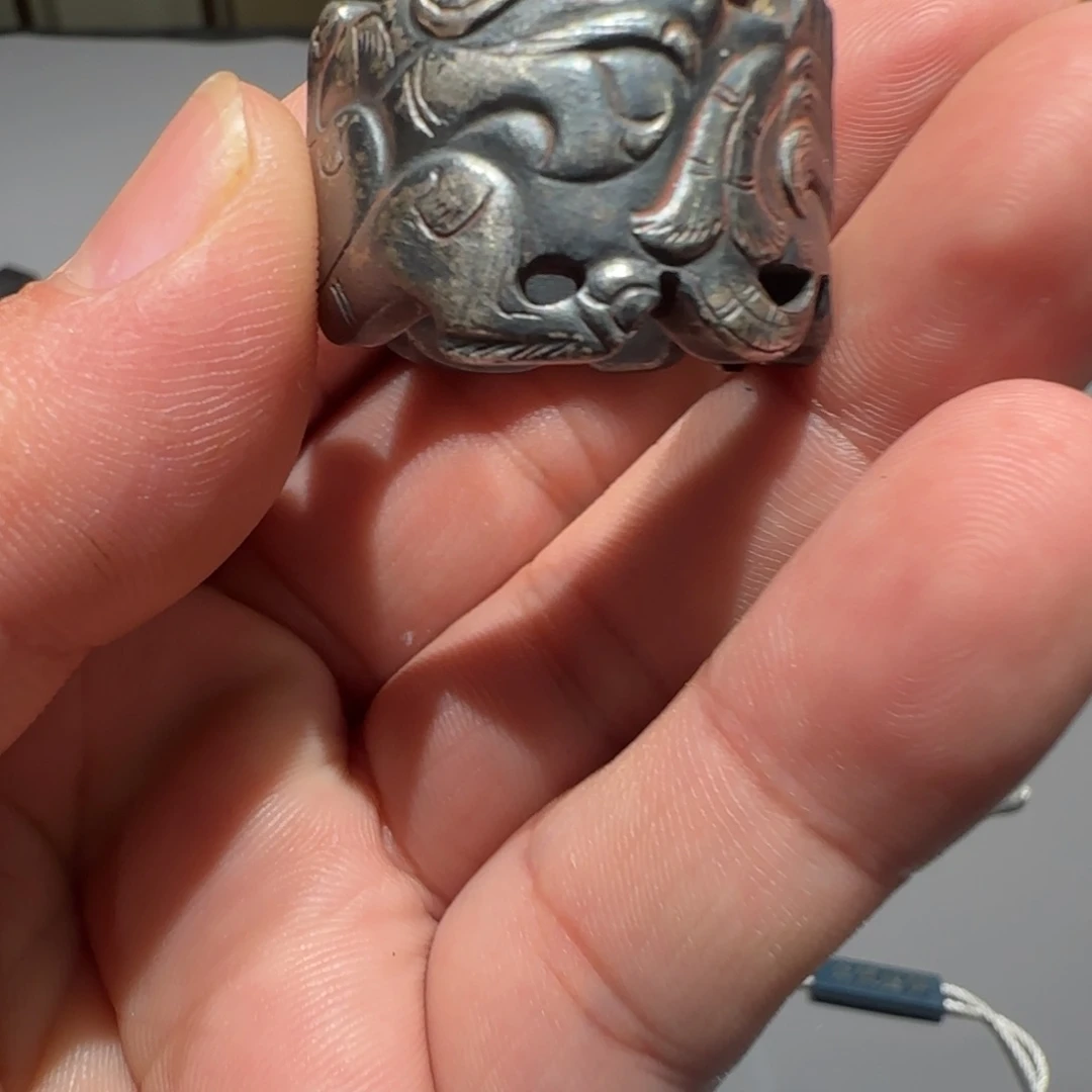 随***欲戒指。。。。。。。。。。。。。。。