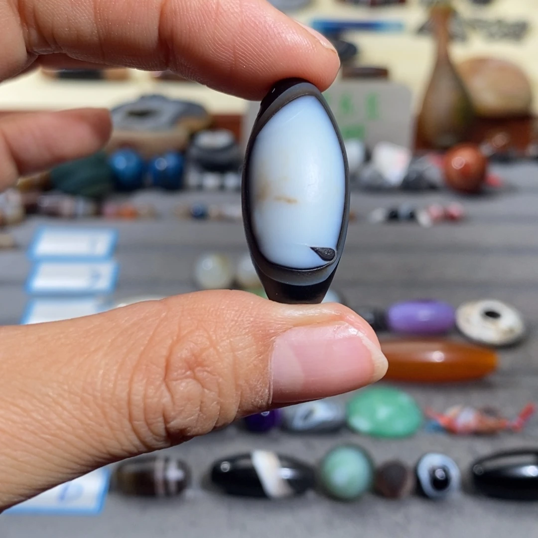 左***叶玛瑙/玉髓合金颈饰