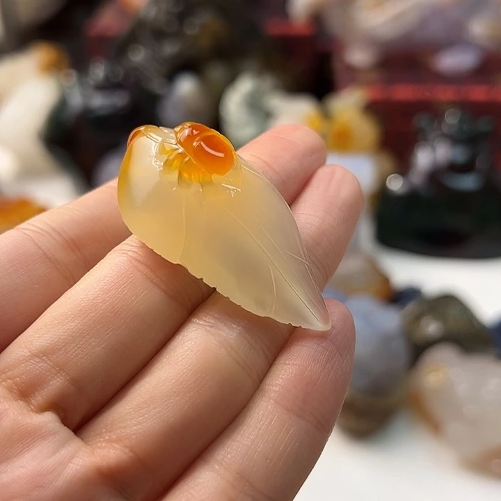 未镶嵌颈饰玛瑙/玉髓
