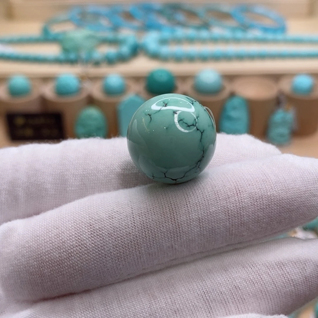 绿松石未镶嵌珠宝奇石19.2mm