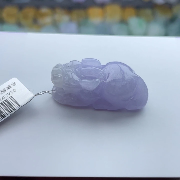 翡翠颈饰未镶嵌貔貅
