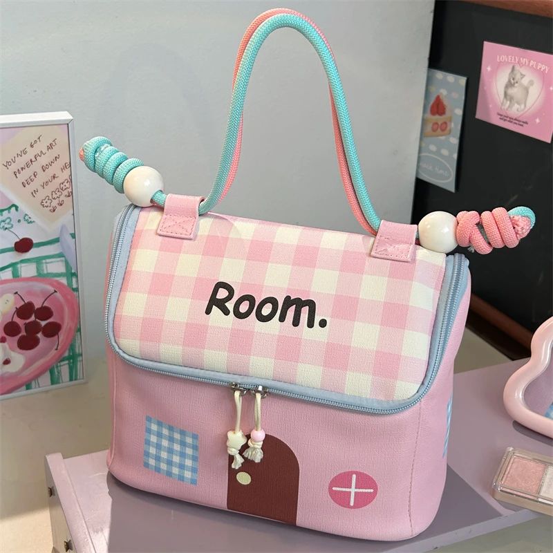 可爱小房子化妆包外出随身携带旅行女大容量便携高颜值洗漱收纳包