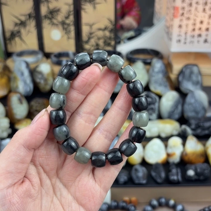 和田玉未镶嵌手链