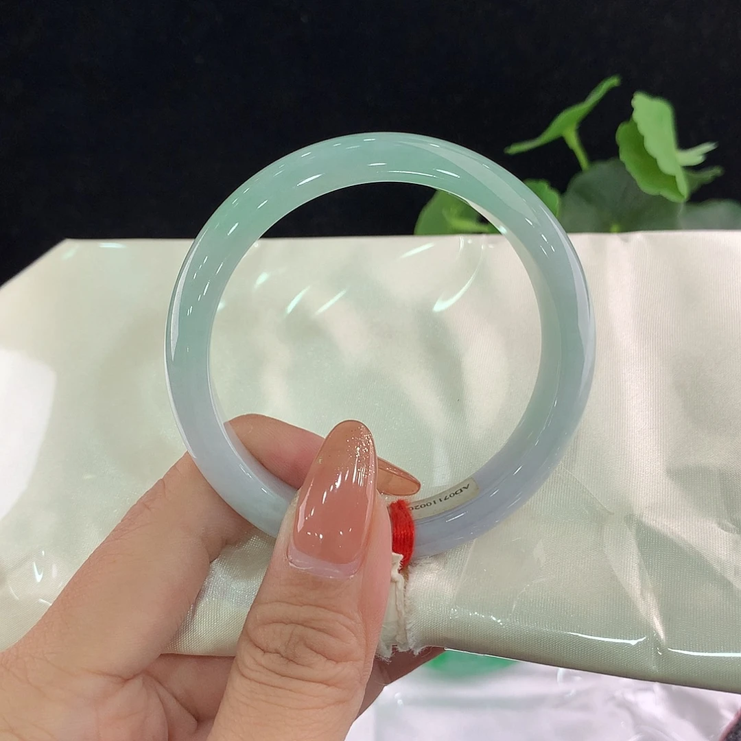未镶嵌手镯翡翠正55