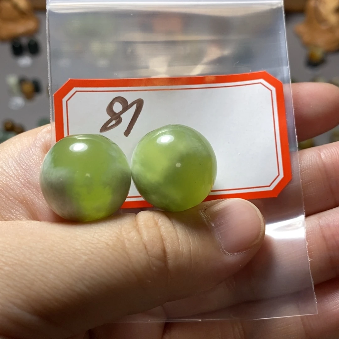 【闪购商品】蛇纹石玉配珠未镶嵌T*