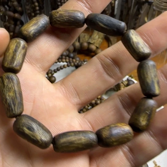 沉香沉香碎屑绿棋楠沉香随形单圈多样性发一